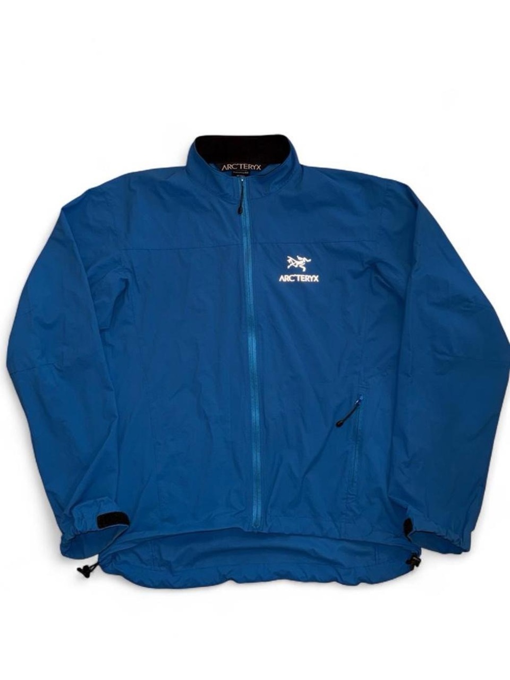 Vintage Arc'teryx Men's Royal Blue Full-Zip Windbreaker